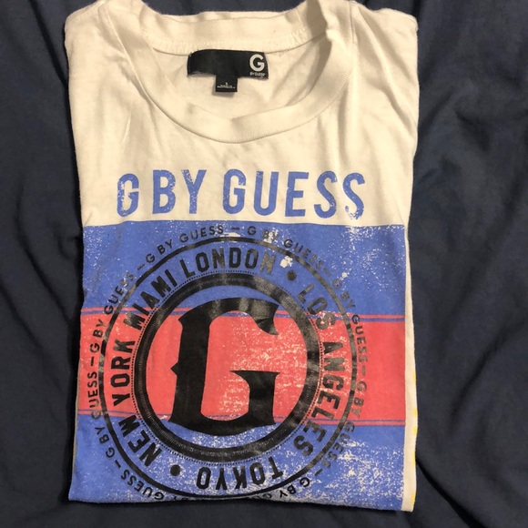 Guess T-shirt - Picture 3 of 3